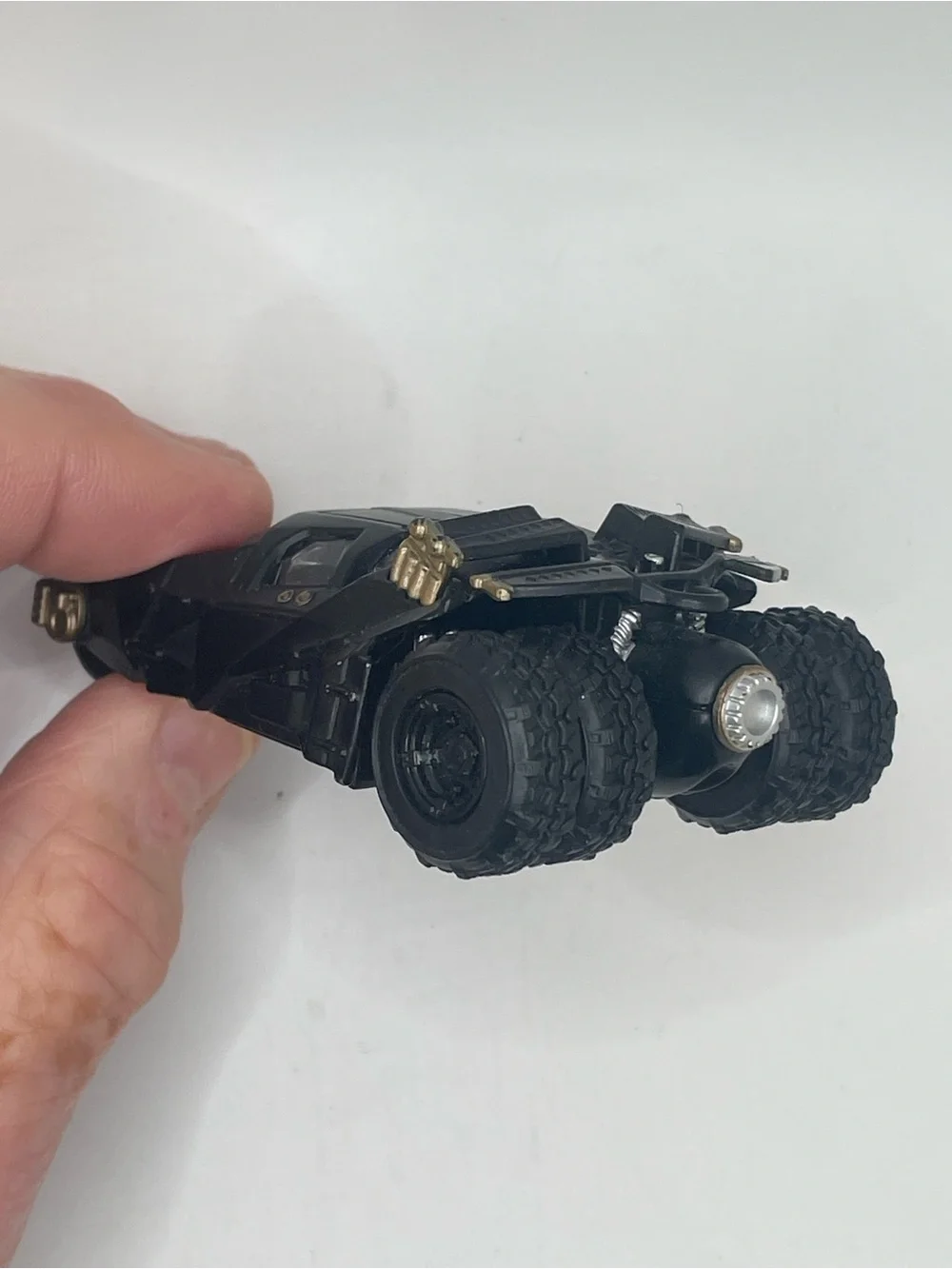 Hot Wheels Batmobile Tumbler 1:50 Scale DKL27